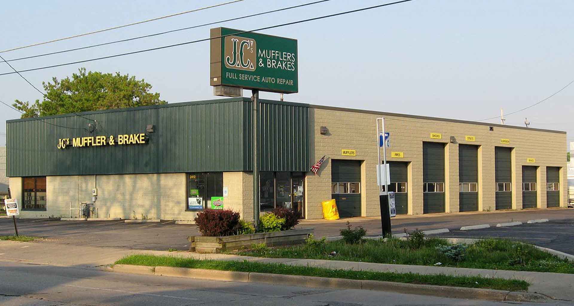 Automotive Sales, Repair & Gas Stations Discover Douglas Ave